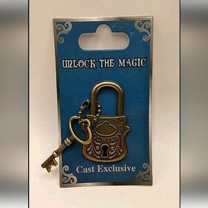 DISNEY PARKS Cast Exclusive Unlock The Magic Courtesy Pin BRAND NEW